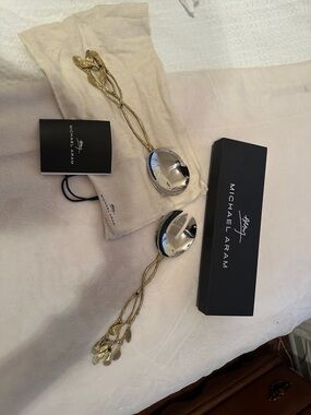 Michael Aram mistletoe Serving Set